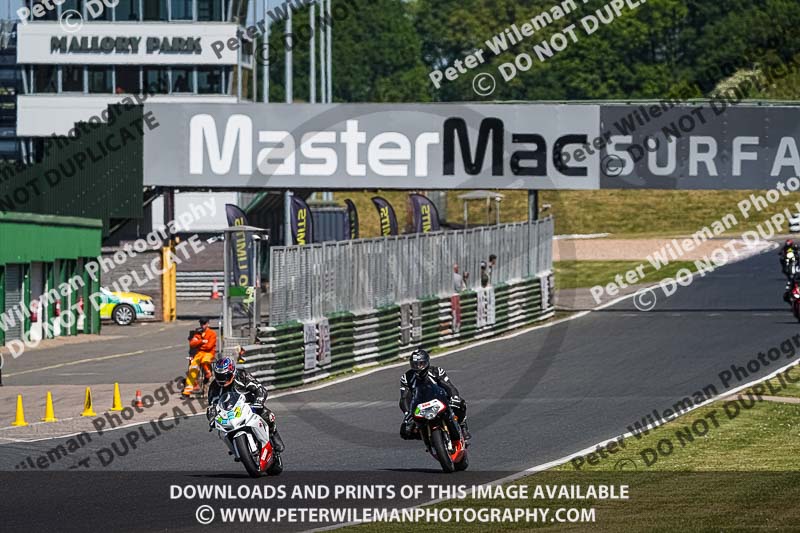 enduro digital images;event digital images;eventdigitalimages;mallory park;mallory park photographs;mallory park trackday;mallory park trackday photographs;no limits trackdays;peter wileman photography;racing digital images;trackday digital images;trackday photos